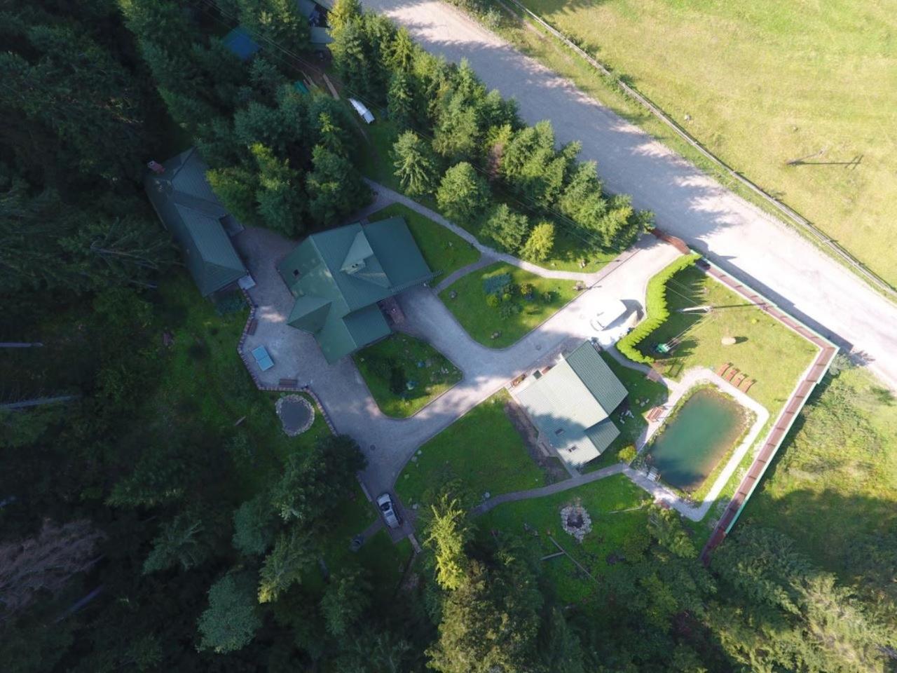 Лісовий Маєток Slawske Exterior foto